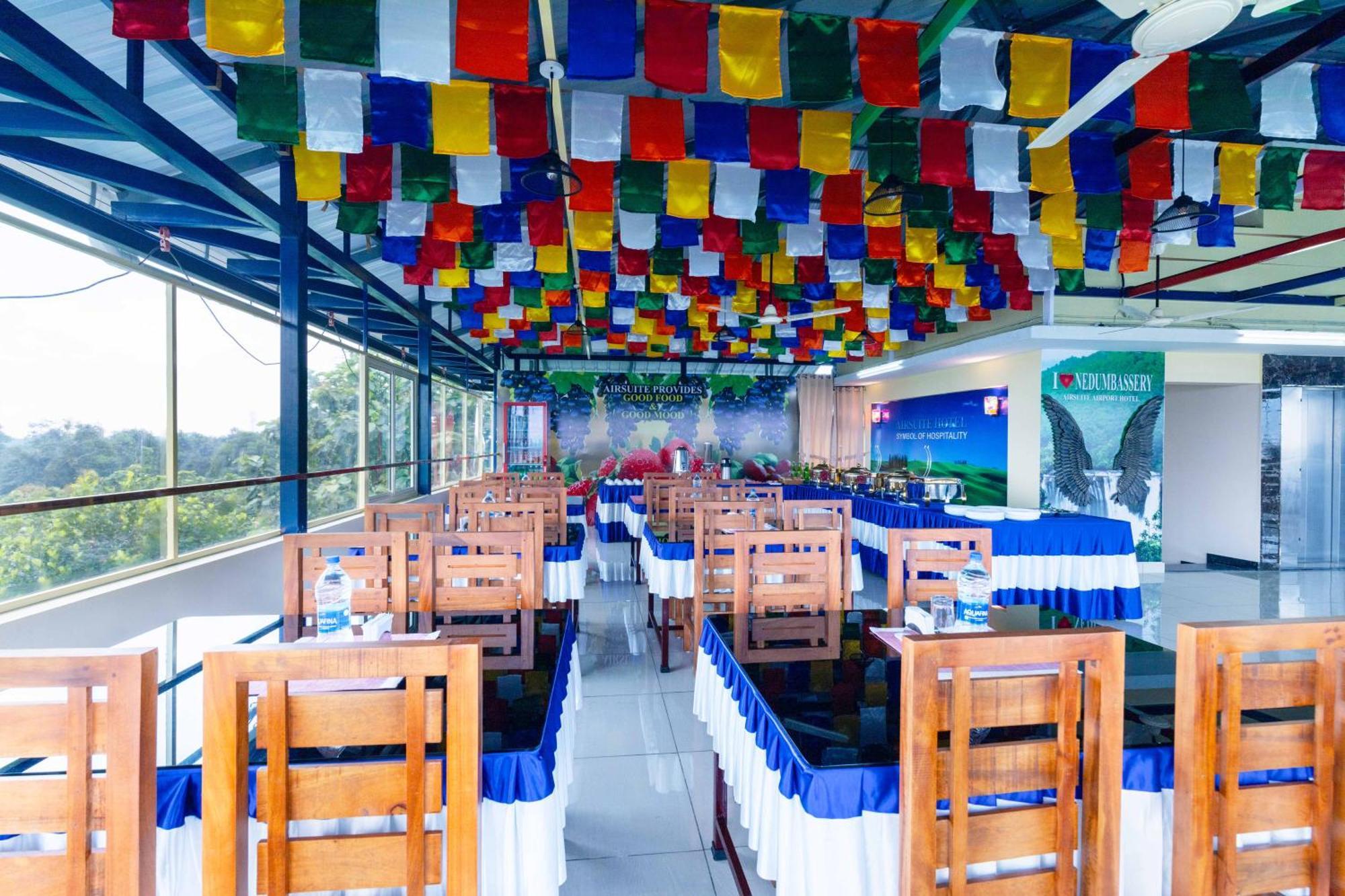 Treebo Airsuite Airport Hotel Kochi ภายนอก รูปภาพ