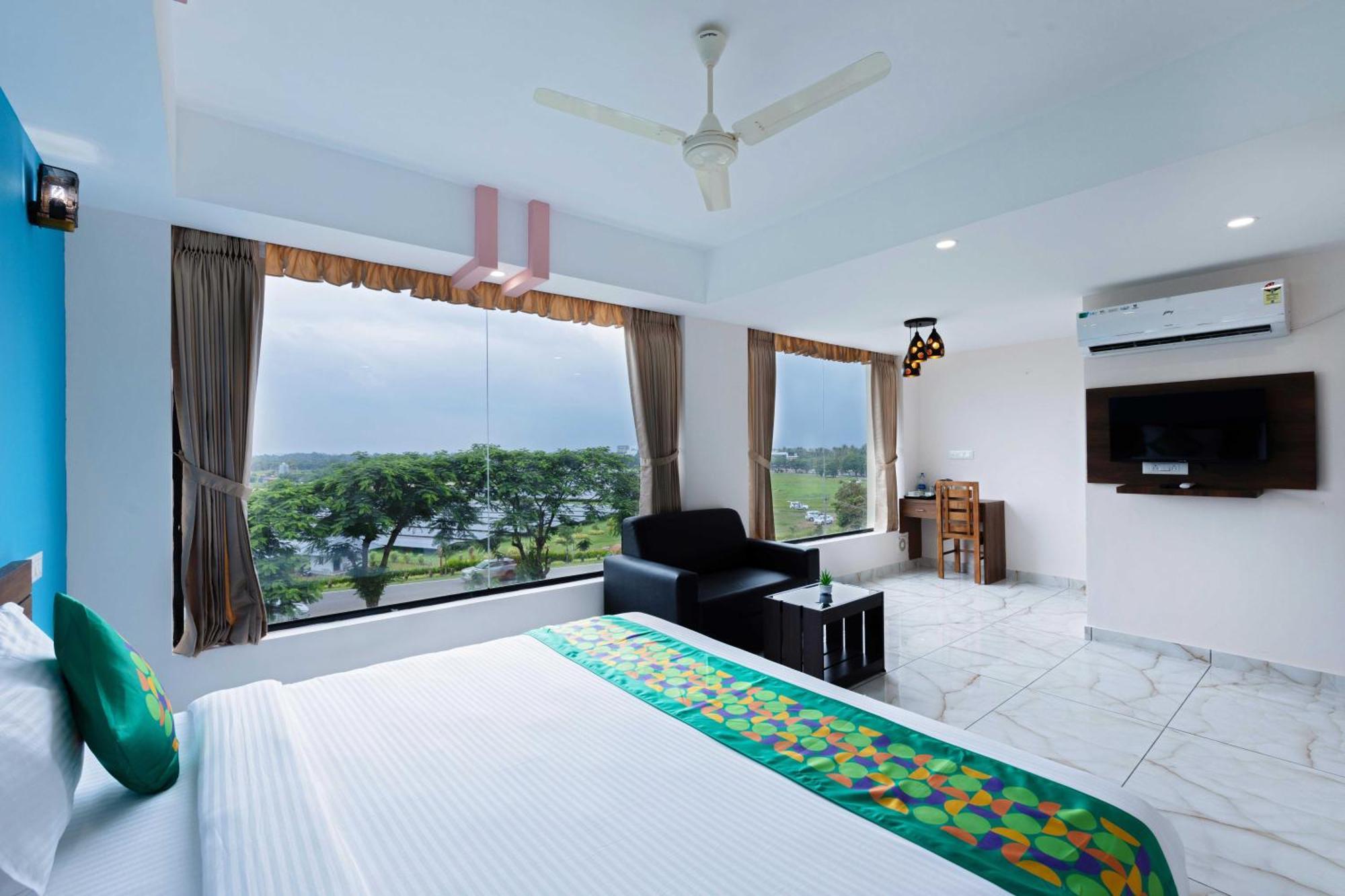 Treebo Airsuite Airport Hotel Kochi ภายนอก รูปภาพ