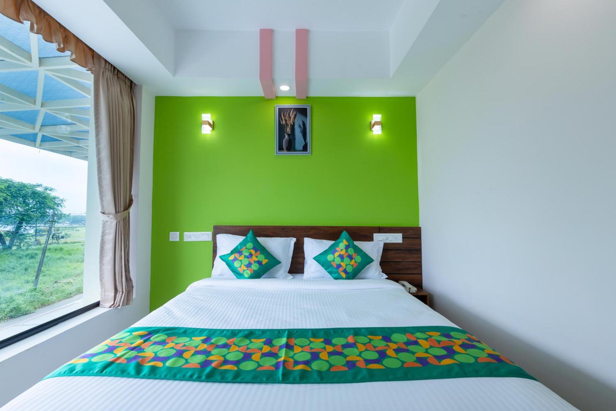 Treebo Airsuite Airport Hotel Kochi ภายนอก รูปภาพ